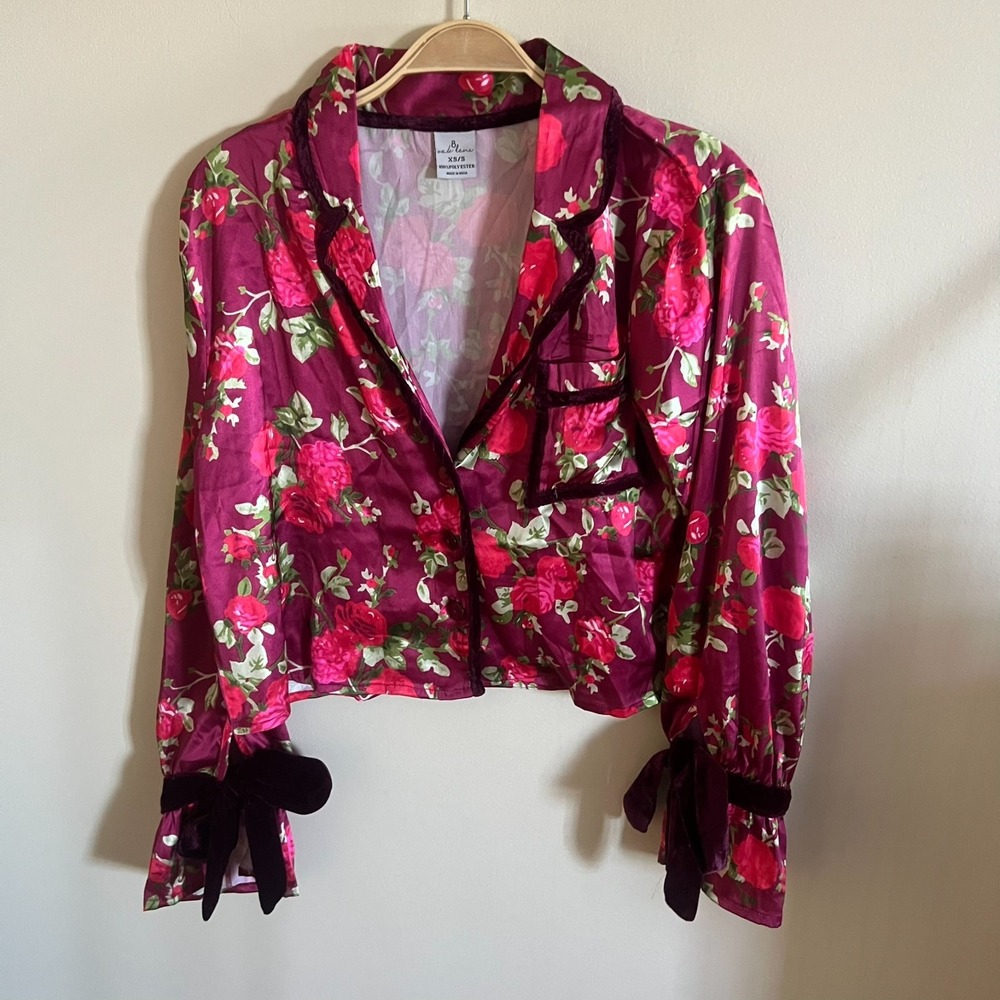 8 Oak Lane Pink Satin Ruffle Short PJ Set, Floral Red, Velvet Bows Sz S - Picture 5 of 9